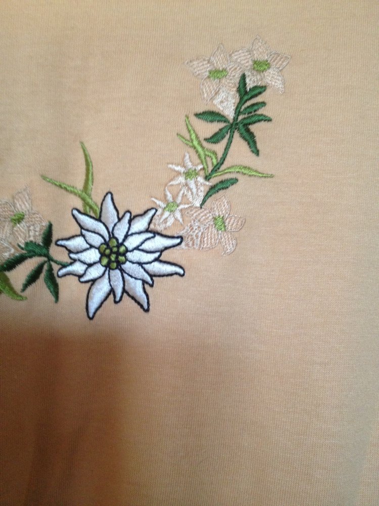 T-Shirt Gr. 42, gelb mit Stickerei