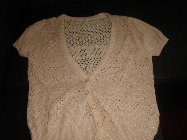 Primark Häkel Weste kurzärmlig rosa mit goldenem Lurexfaden Neuwertig 