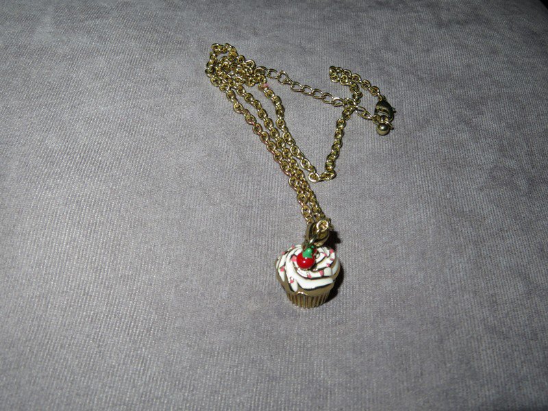 Primark Cup Cake Kette gold 49 cm