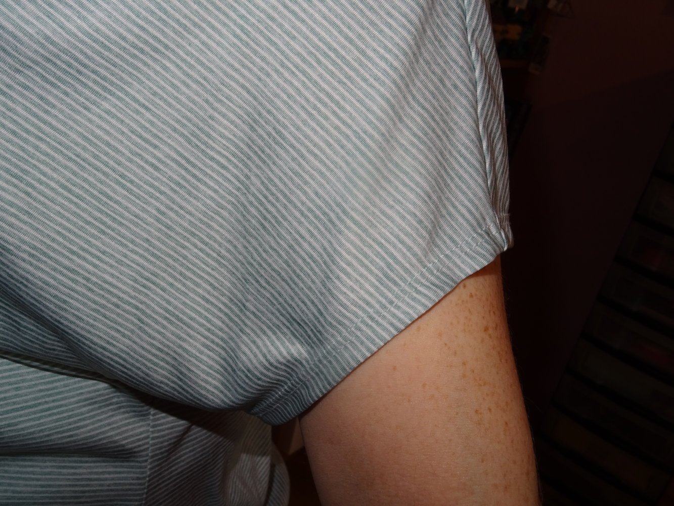 Tchibo Outdoor Shirt mint/weiß Größe M