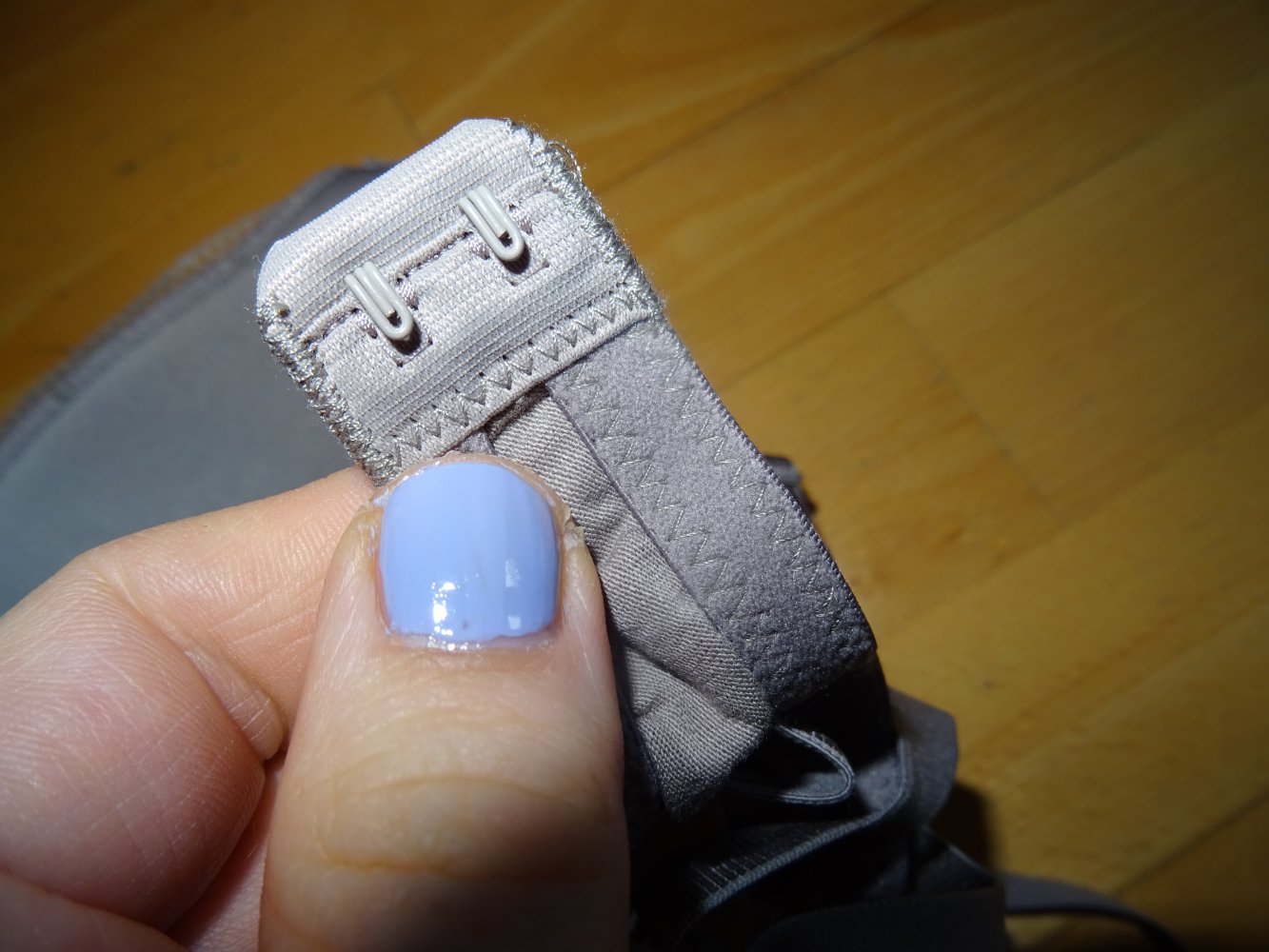 H & M 2 Bügel BH's rosa /braun u. braun uni  neuwertig