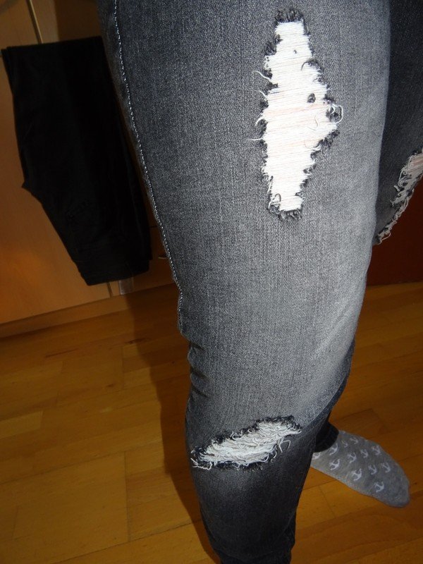 schwarze Jeans - Bonprix - Größe 42 - neuwertig - Bodyflirt