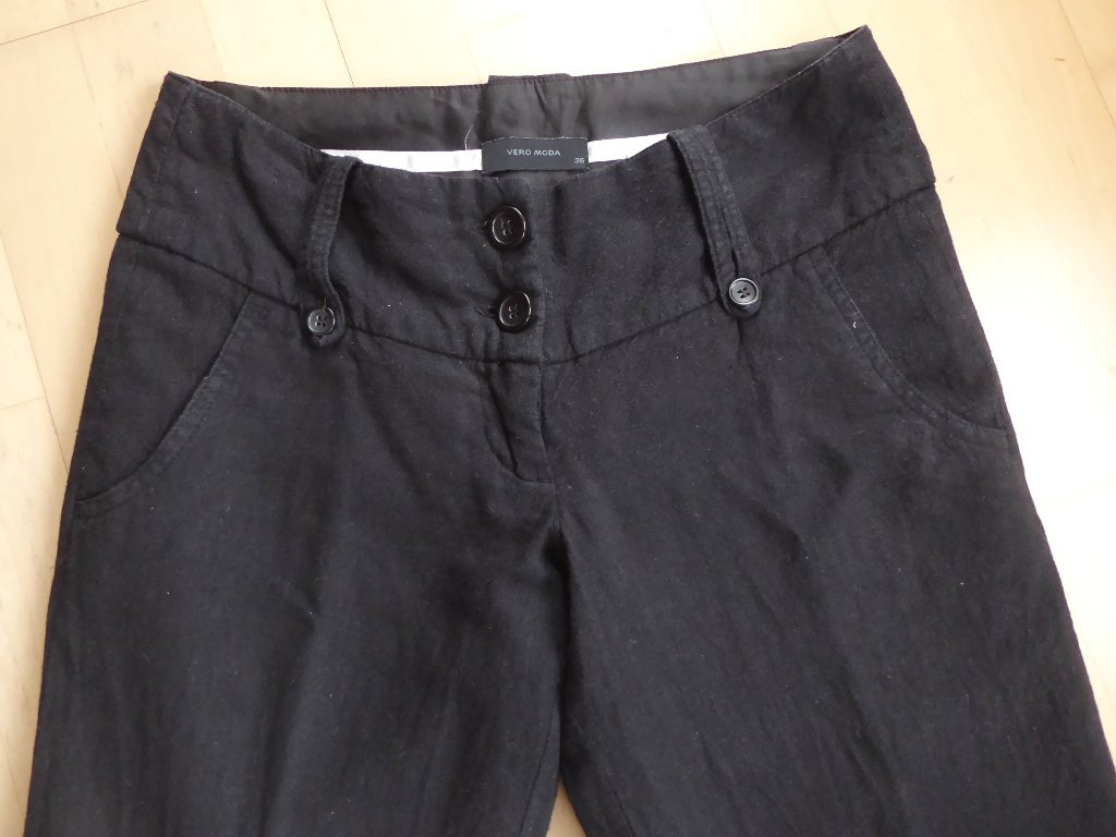 Schicke schwarze Hose