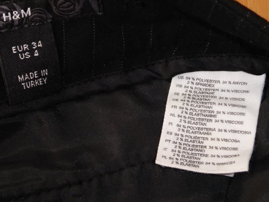 Klassische schwarze Hose von H&M