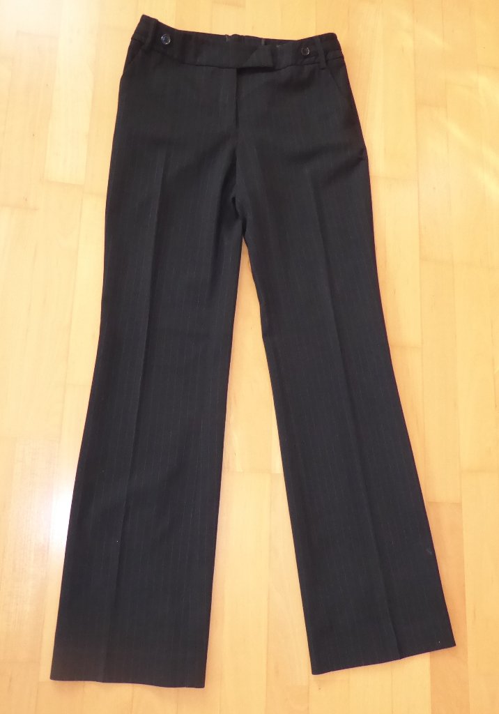 Klassische schwarze Hose von H&M