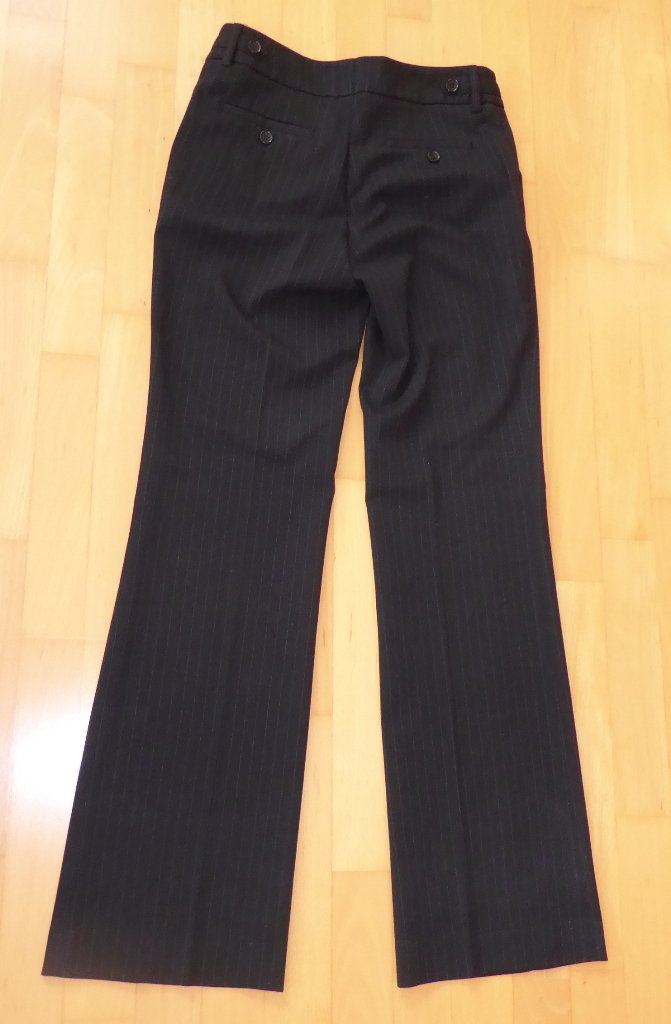 Klassische schwarze Hose von H&M