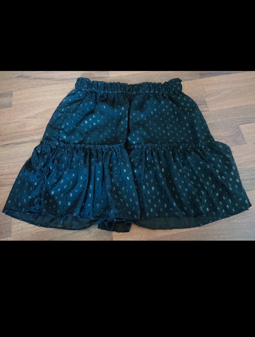 Schwarzer Rock mit Glitzer