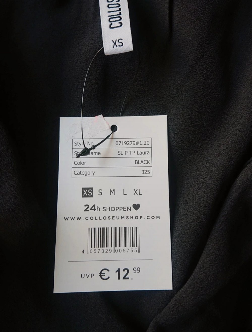 Schwarze ärmellose Bluse