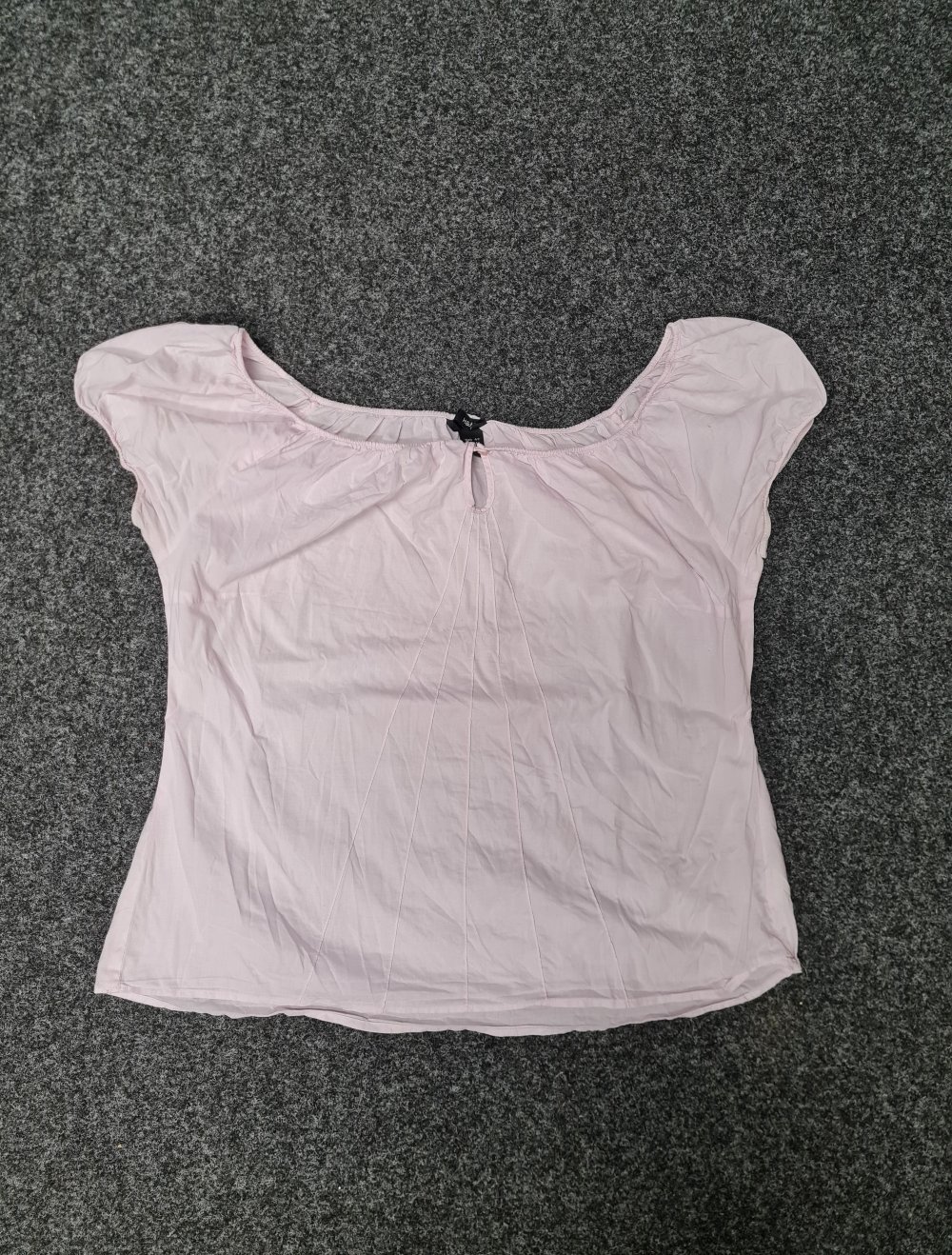 Rosa Bluse mit Puffärmel