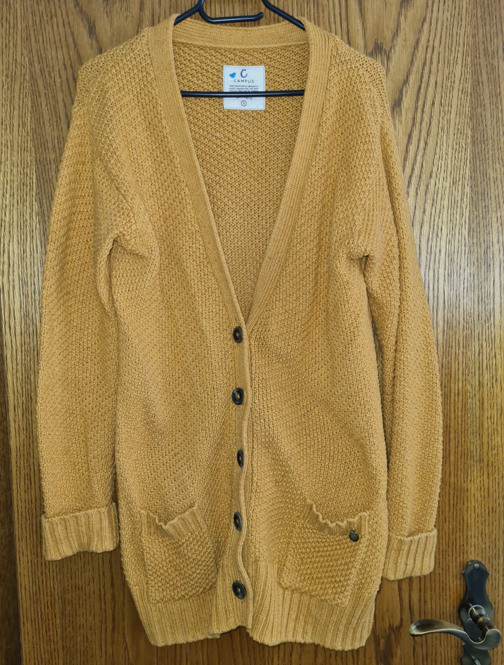 Senffarbener Cardigan von Campus