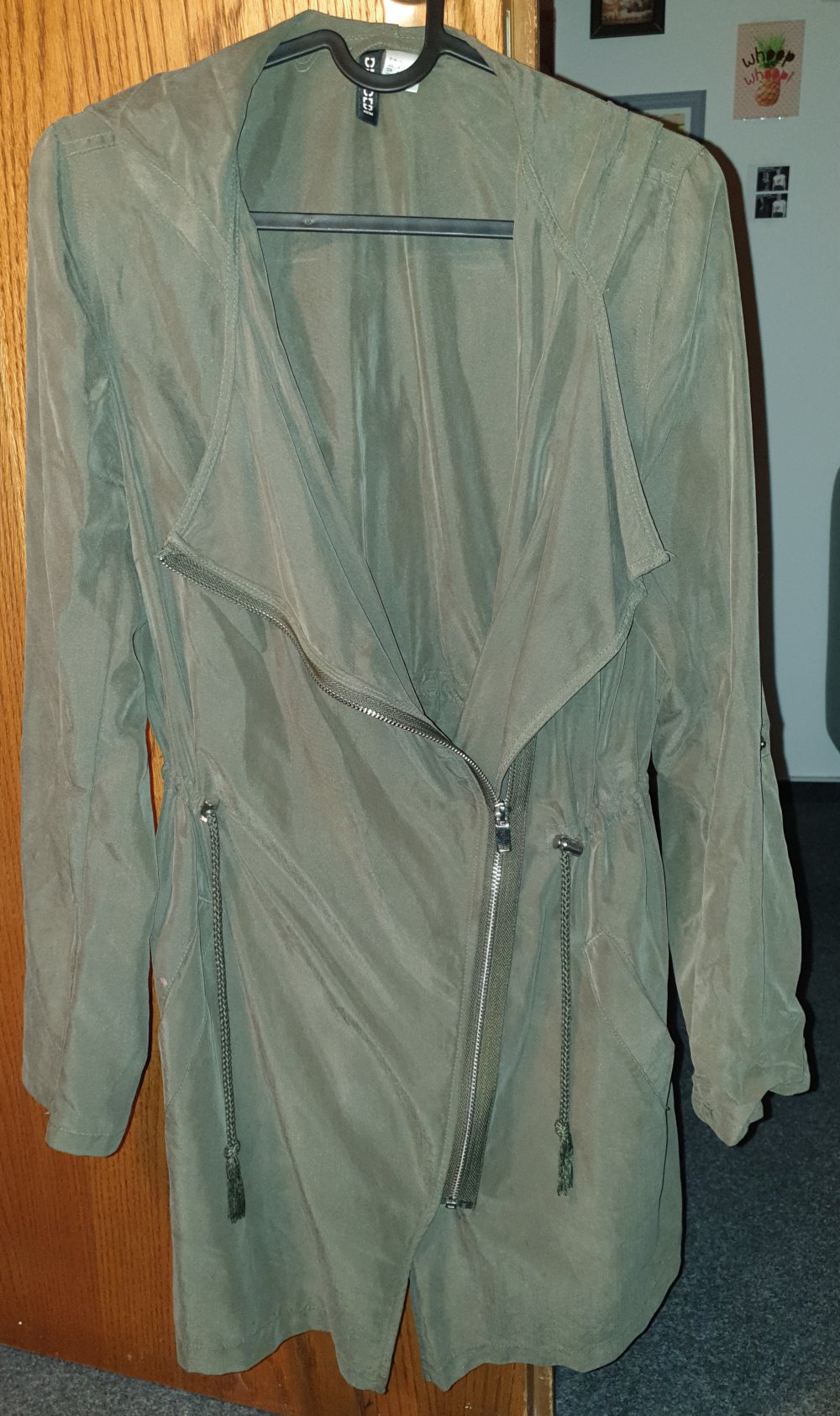 Leichte Jacke in Oliv 