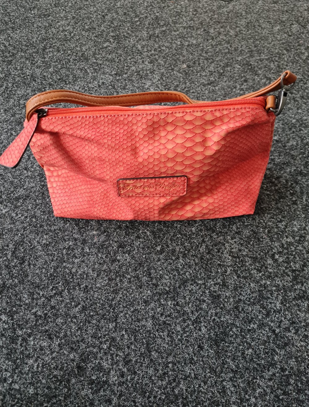 Kosmetiktasche Koralle Fritzi aus Preußen
