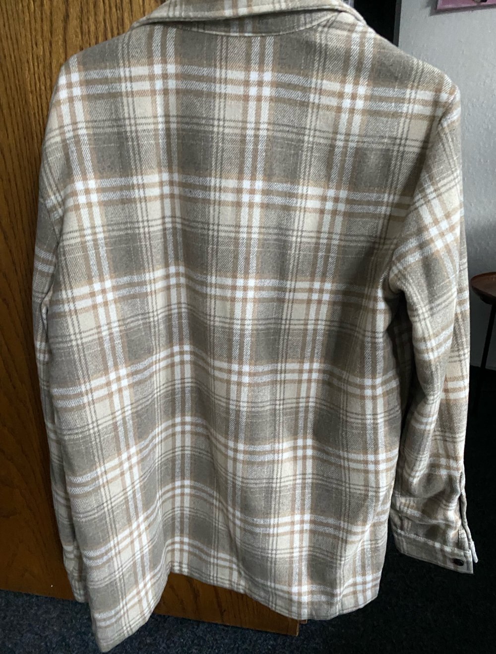 Beige kariertes Overshirt neu!