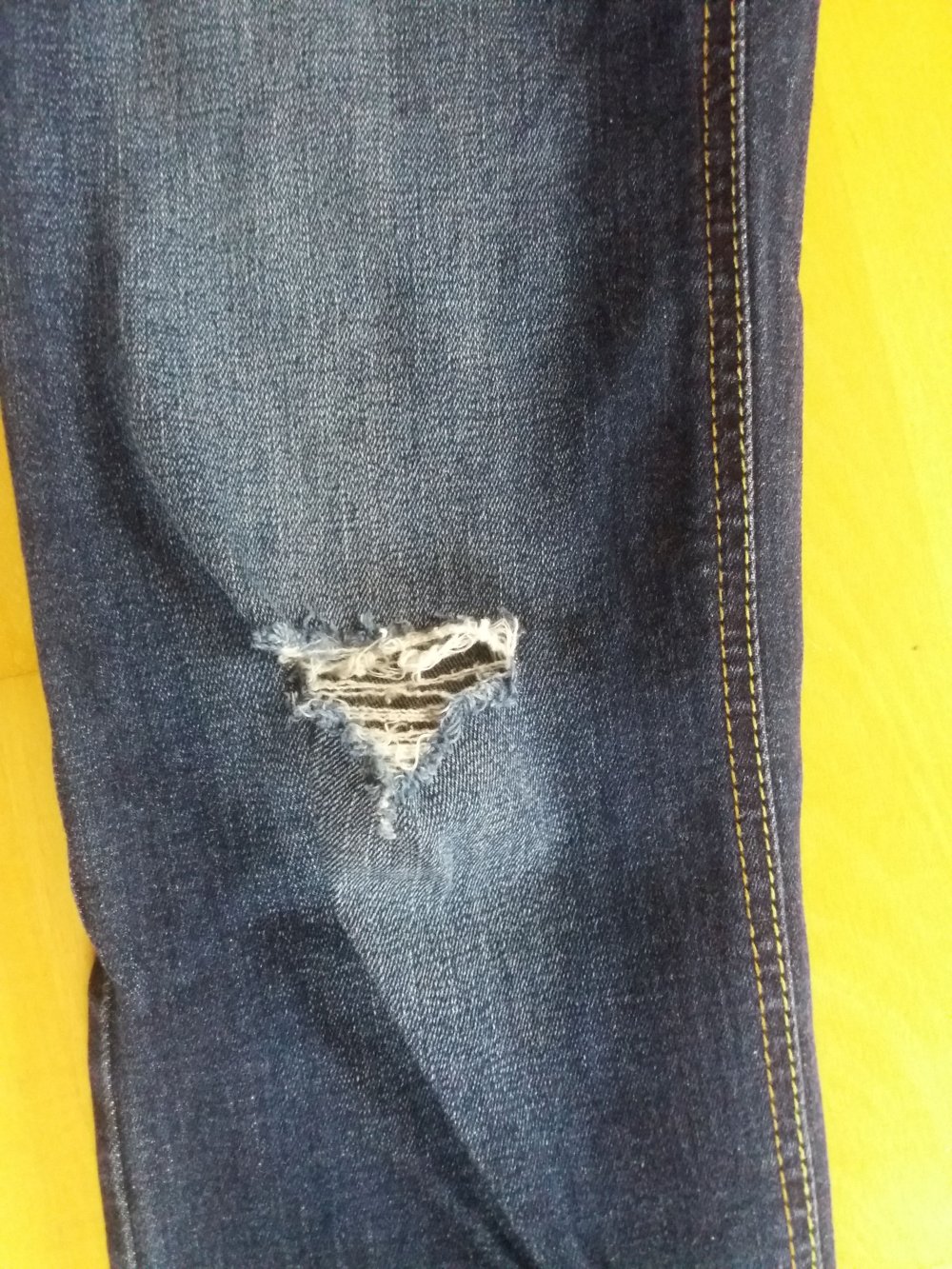 dunkelblaue Hollister Jeans,W25 L33, Destroyed