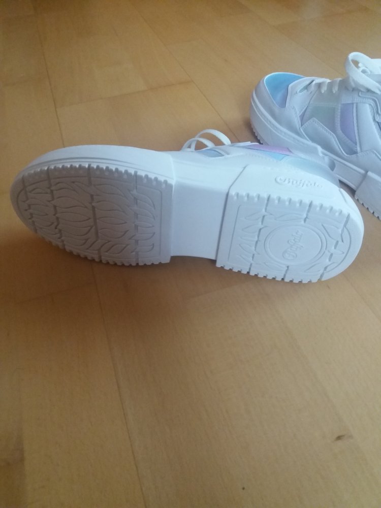 wie NEU: Buffalo RSE V2 Sneaker Gr.: 41 (Fällt wie 42!)