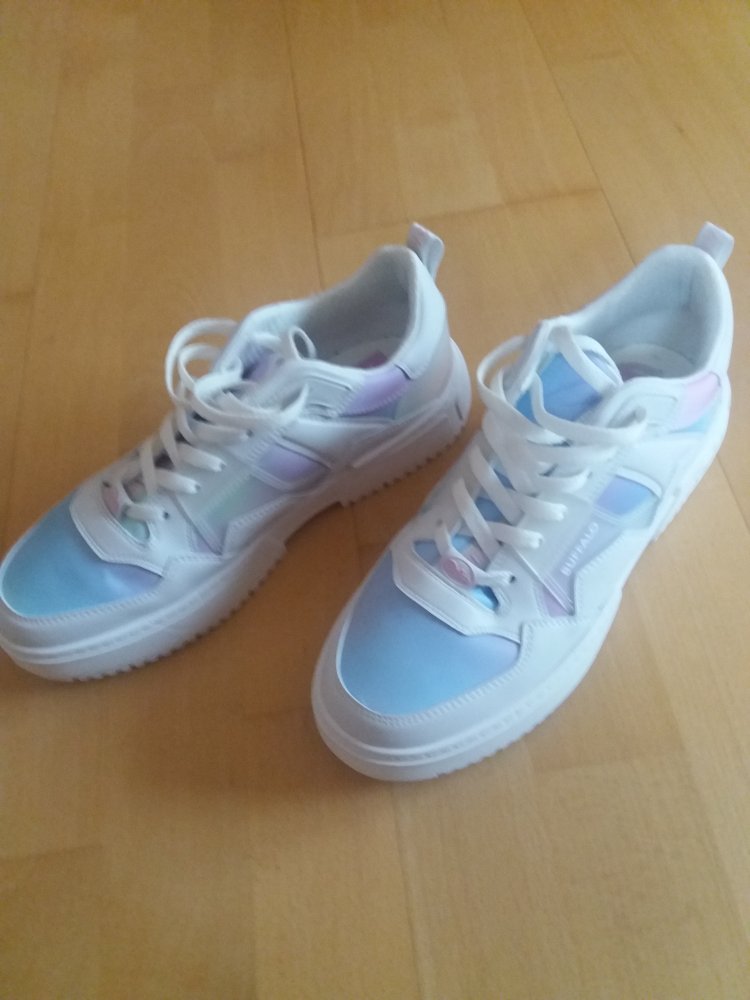 wie NEU: Buffalo RSE V2 Sneaker Gr.: 41 (Fällt wie 42!)