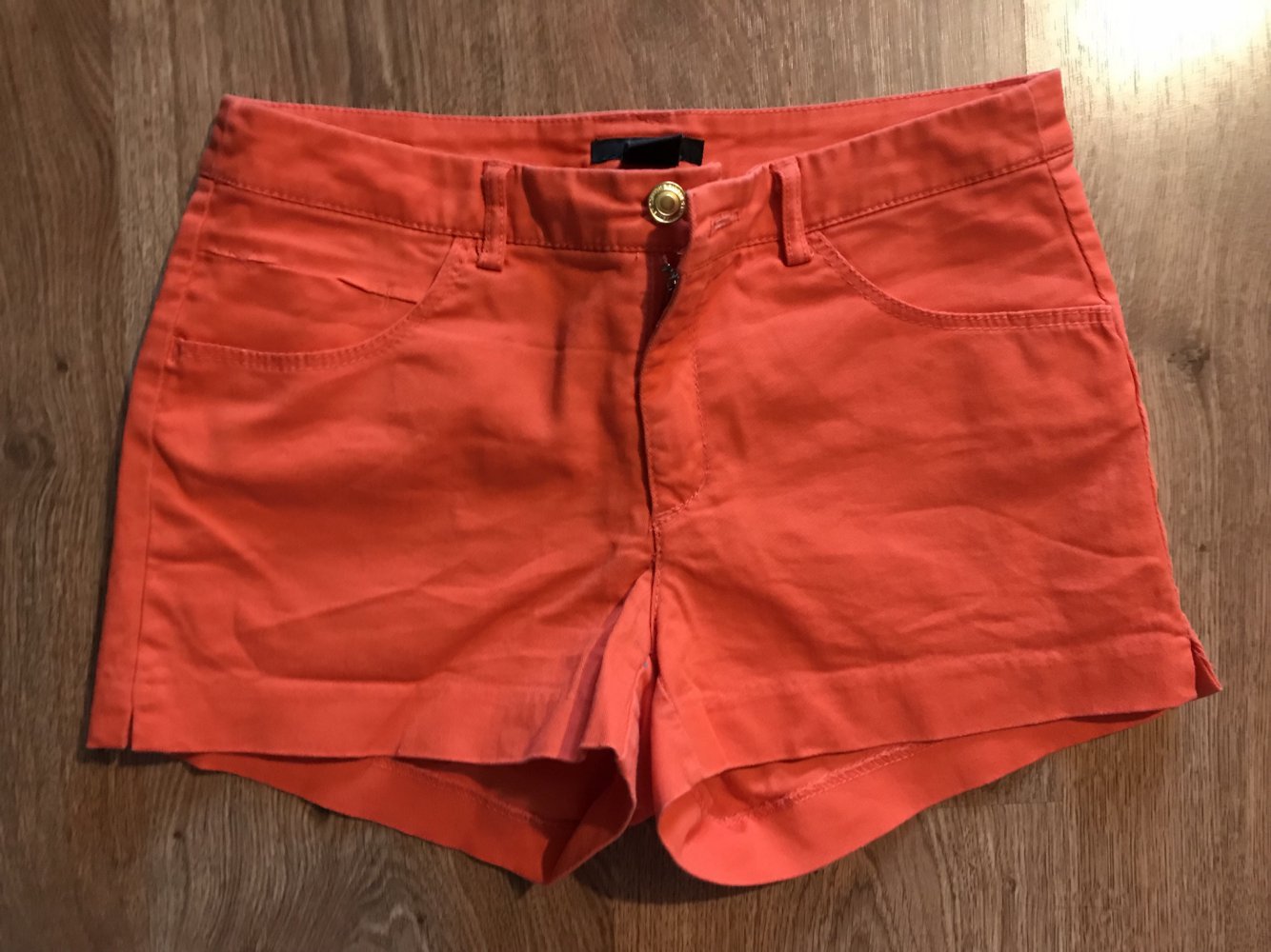 Orange Hotpants Shorts von H&M, Größe 36