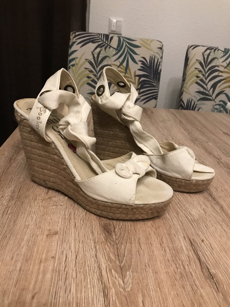 Wedges Keilsandalen zum Binden weiß Bast von Coolway, Größe 38