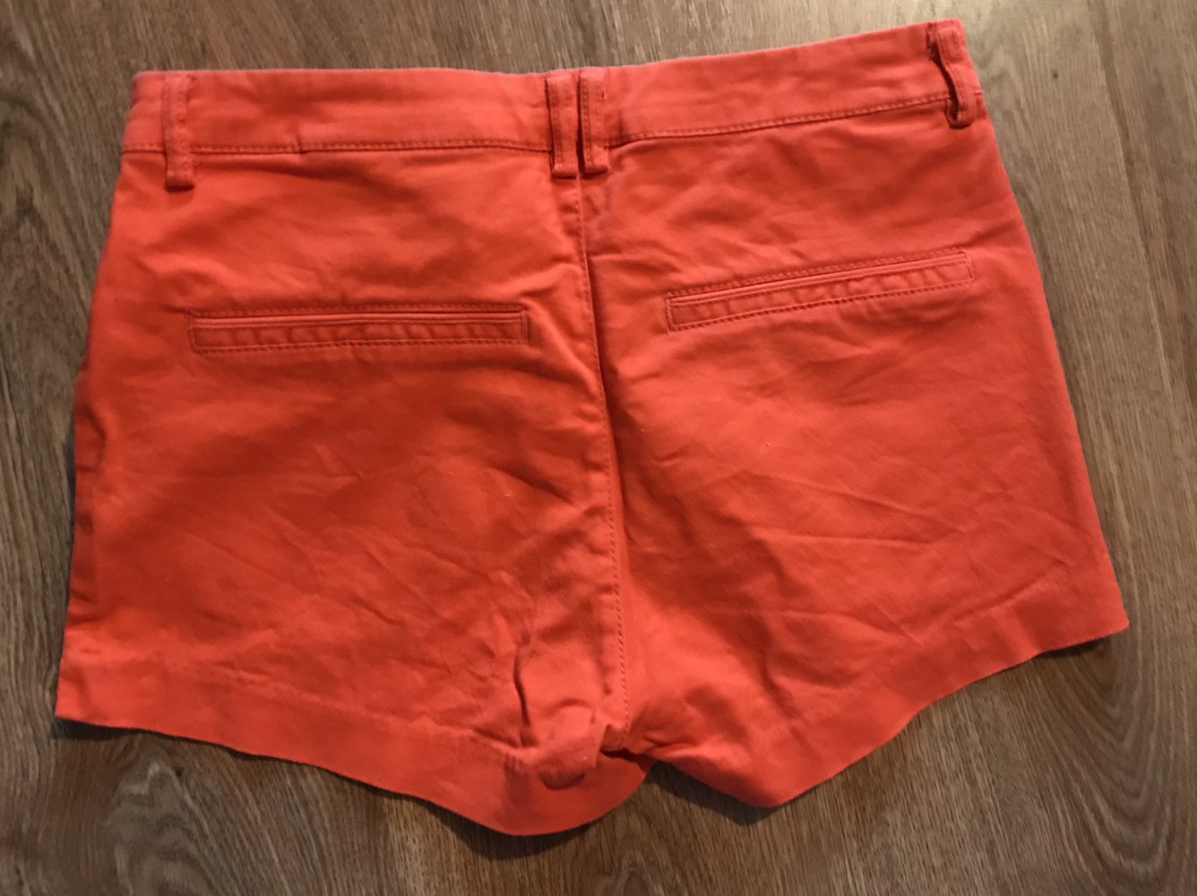 Orange Hotpants Shorts von H&M, Größe 36