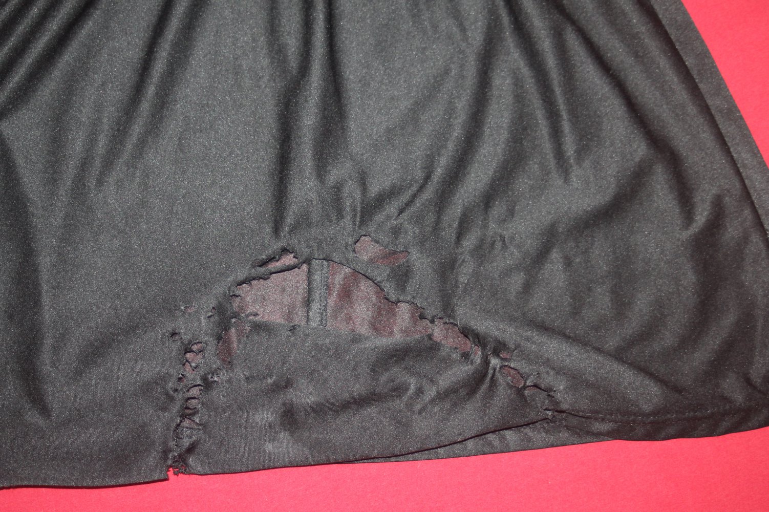 tolles, luftiges Sommerkleid / Kleid in schwarz mit tollen Perlen