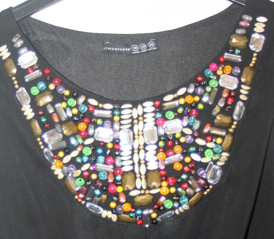 tolles, luftiges Sommerkleid / Kleid in schwarz mit tollen Perlen