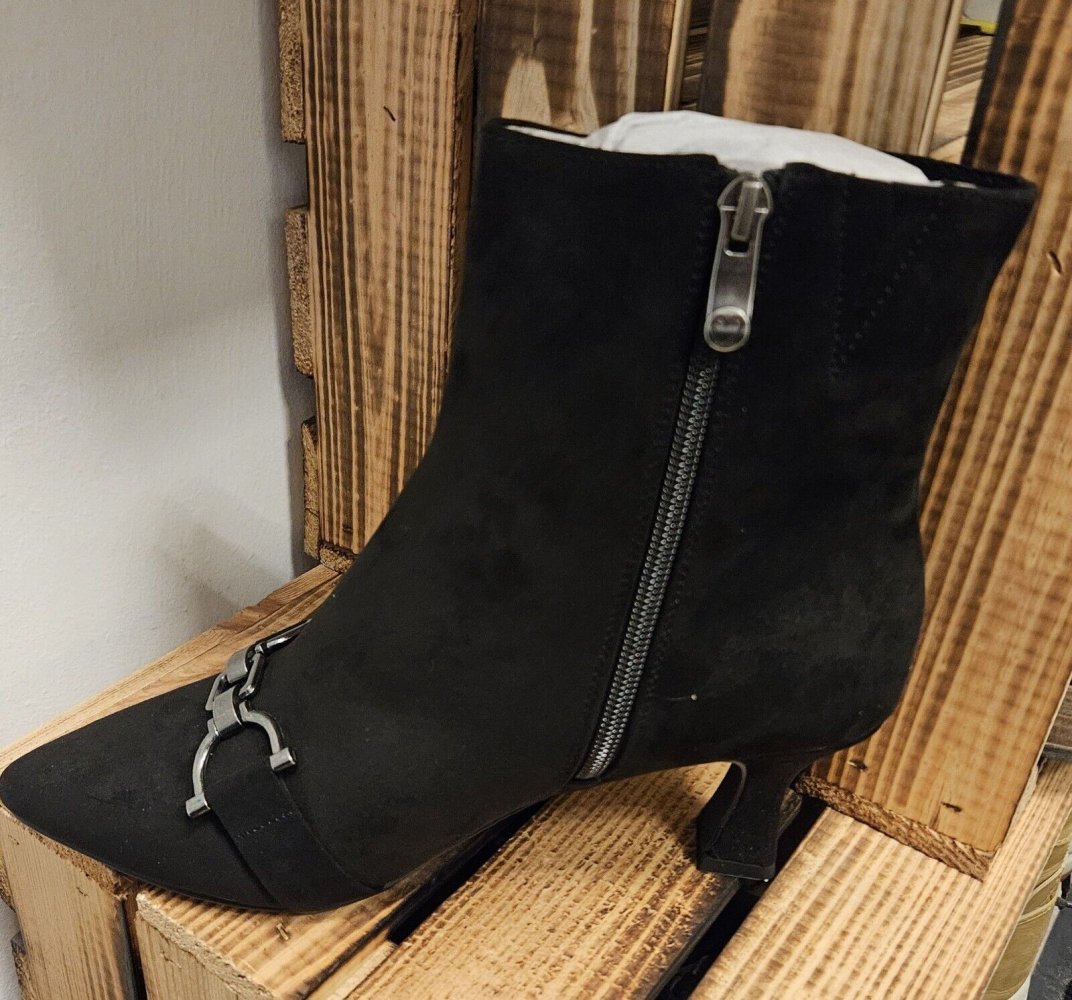 Trendy Damen Stiefelette (Marco Tozzi) Gr. 39 black (NEU/OVP)