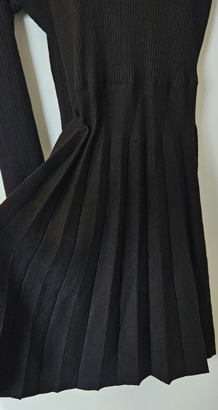 Figurbetonendes Damen Strickkleid Gr. L schwarz