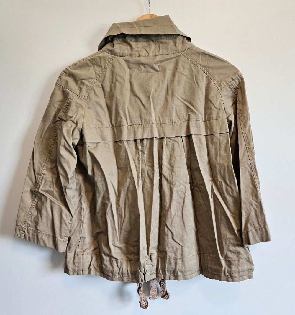 Trendy Damen Kurzjacke Gr. 36 (C&A)