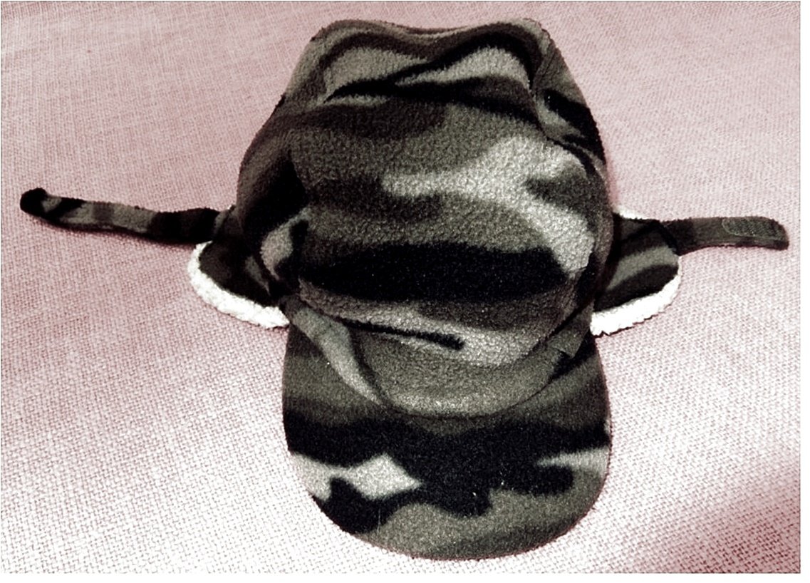 Baby Cap für ca. 18-24 Monate Alter - Khakia-Farbtöne