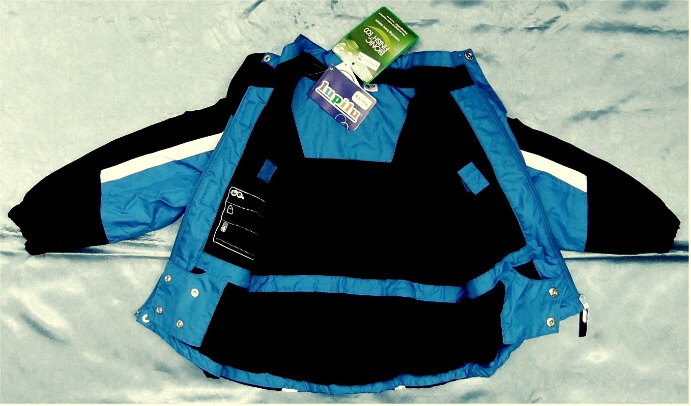 Kinder / Jungen Regenjacke / Jacke - Gr. 98/104 - blau / schwarz - NEU