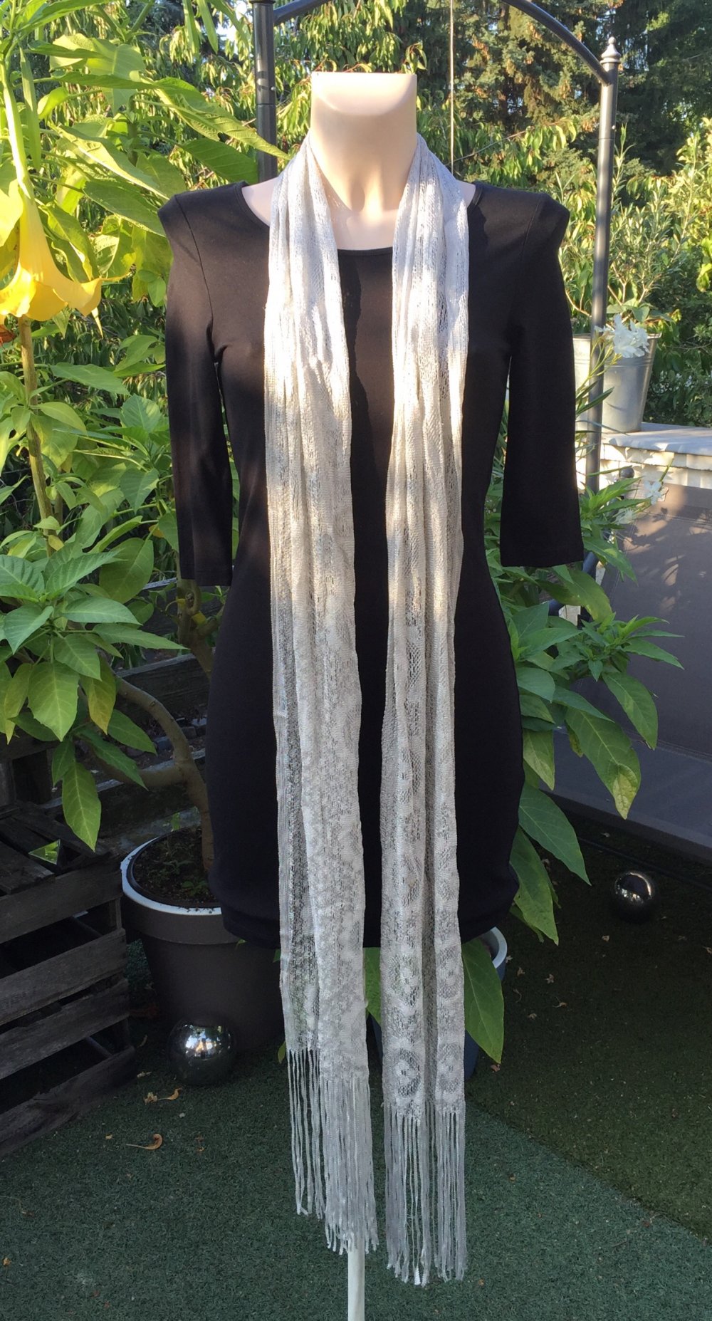 MADELEINE Schal Spitzenschal LACE SCARF