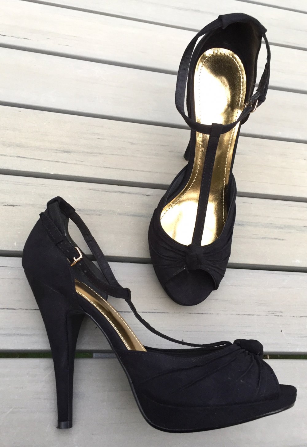 H&M T-Strap SANDALE Stiletto 40er Jahre Look Gr. 40