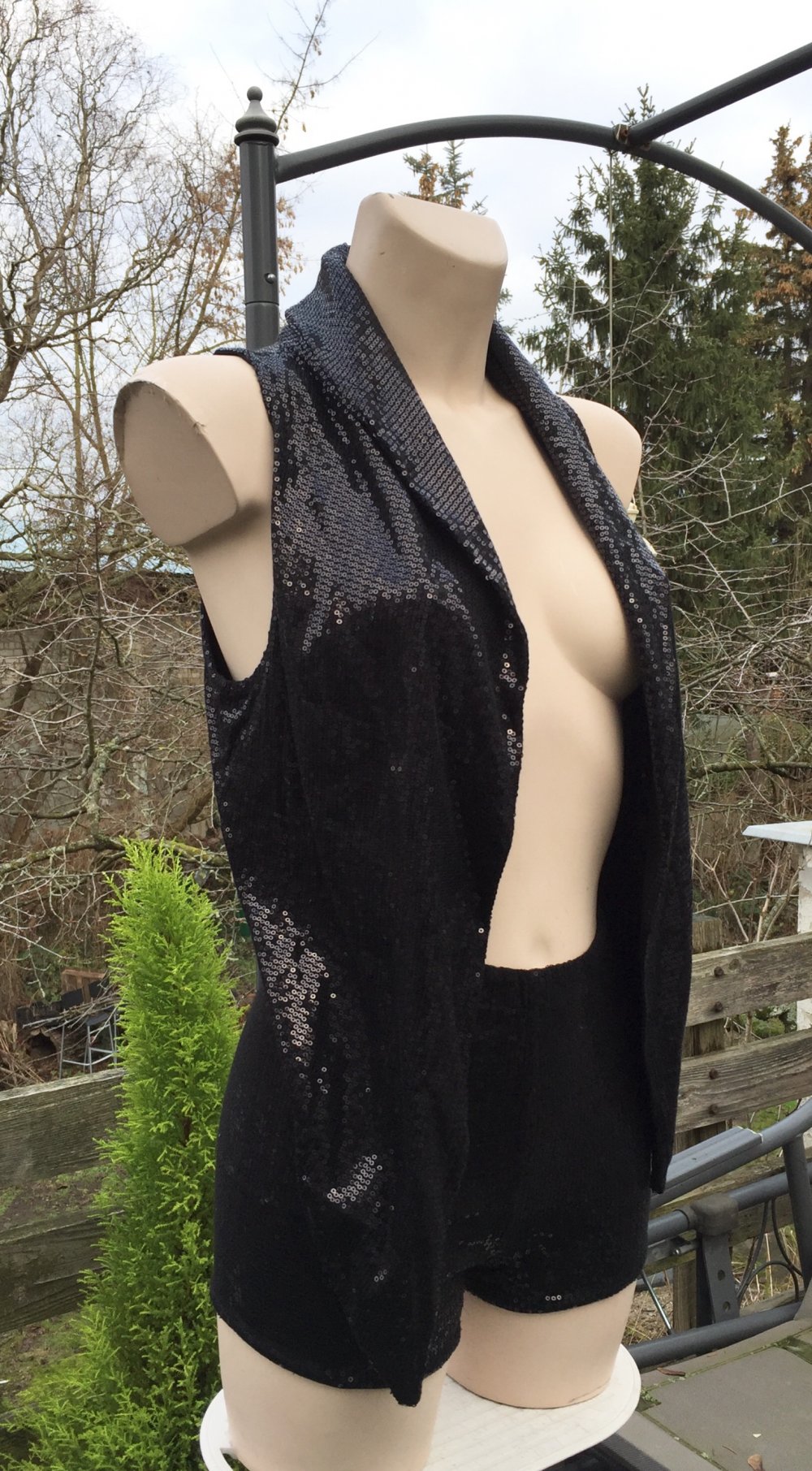 H&M Pailletten WESTE & HOTPANTS Gr. 36