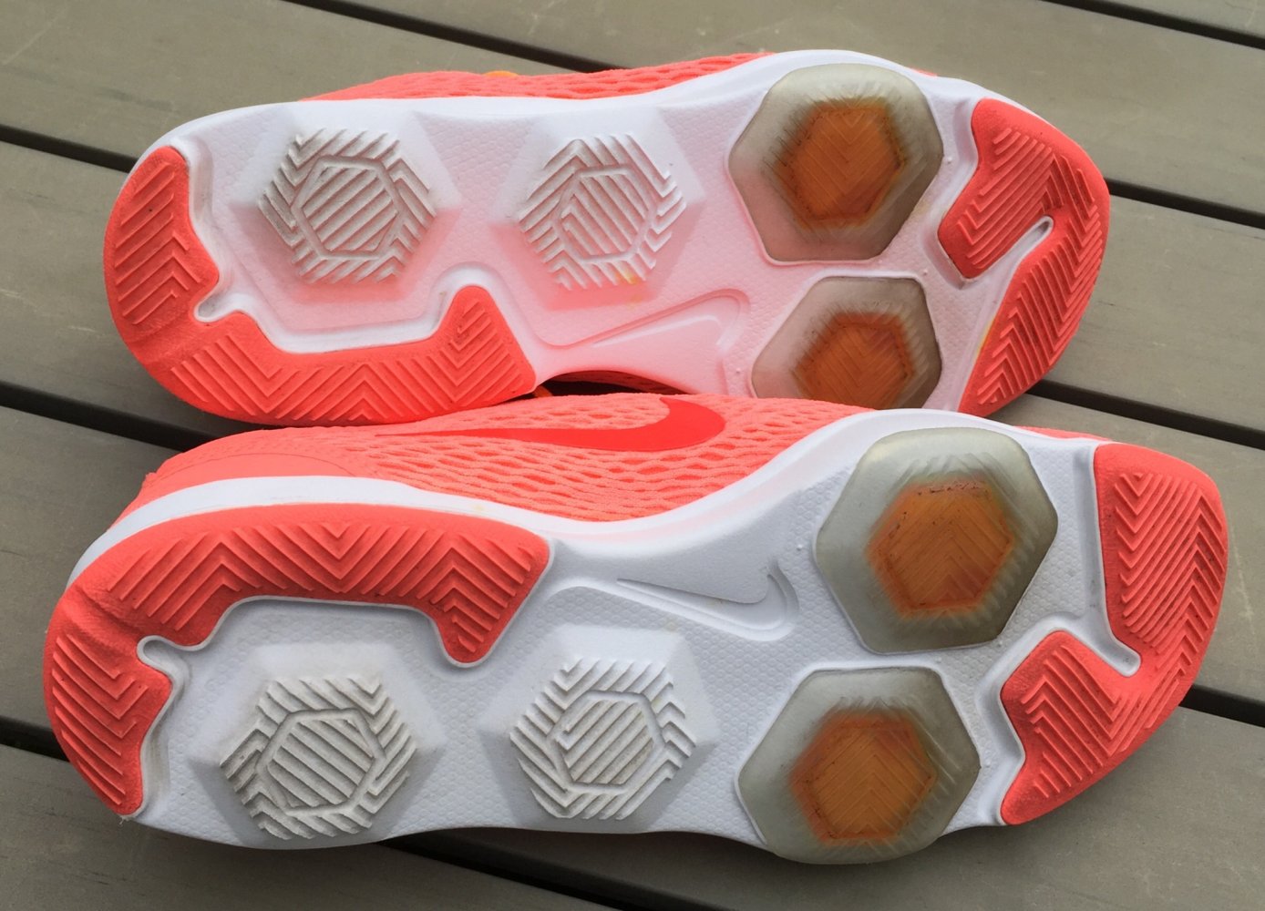 NIKE Zoom Fit SNEAKER Fitness NEON Gr. 40,5