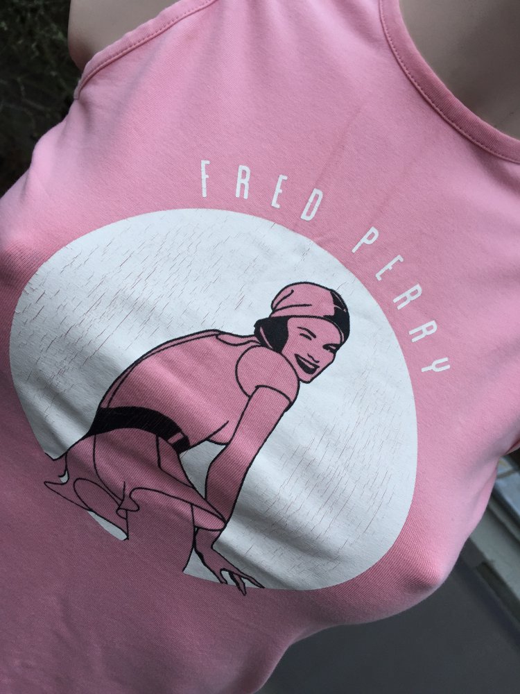 Shirt Top 40ies mit Tropfenausschnitt im Nacken