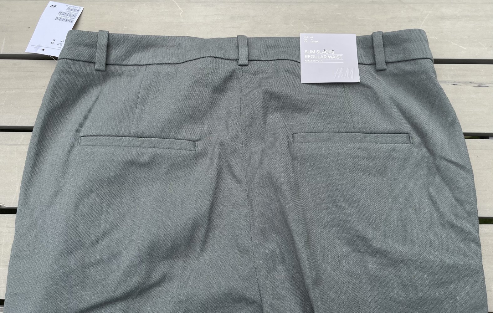H&M Slim Slacks HOSE Business SALBEI Gr. 44