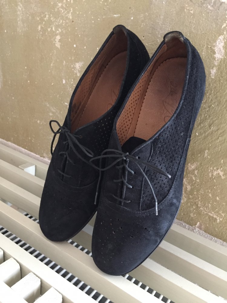 VABEENE Schnürschuh KORA N Flats Schnürer Lochmuster Gr. 43