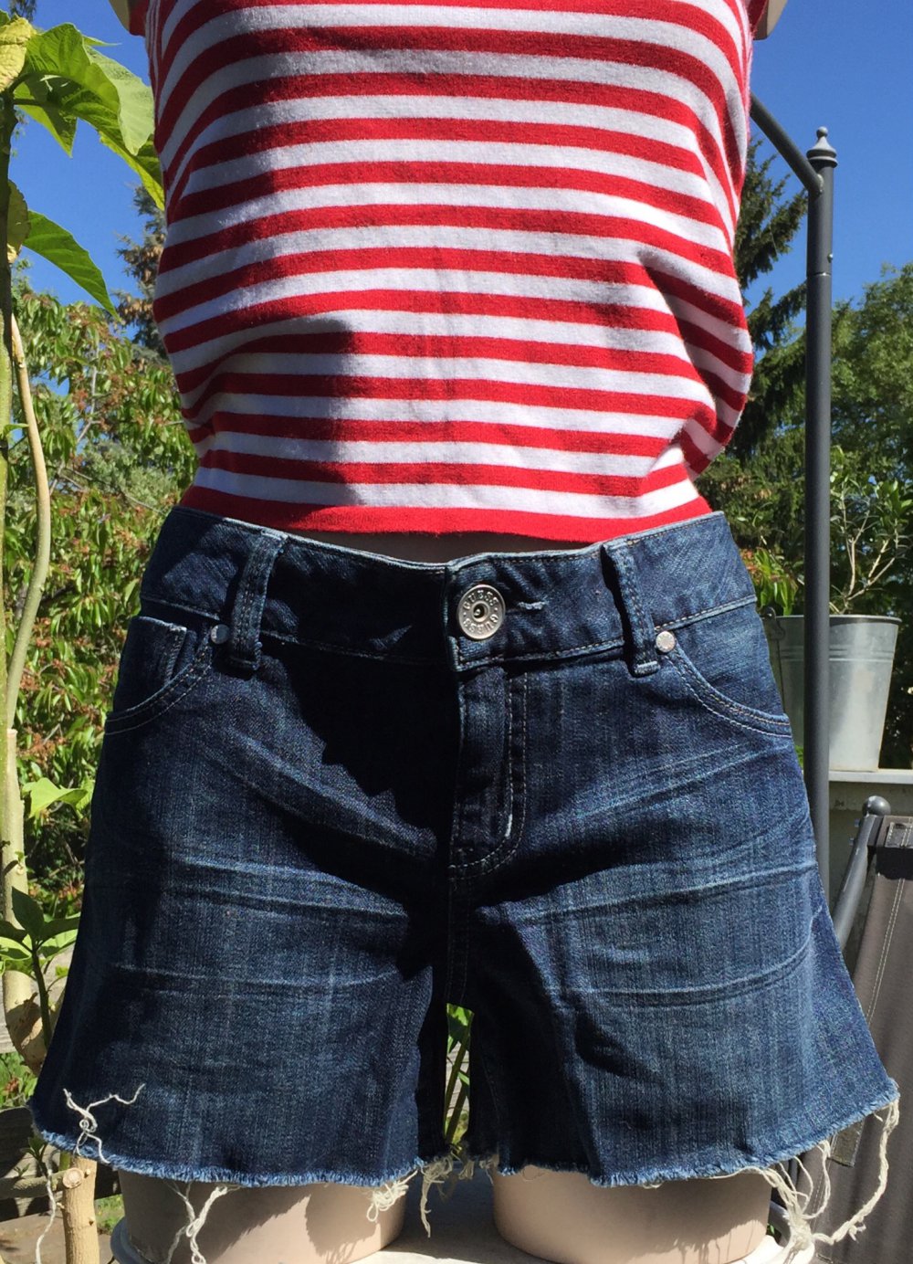 GUESS JEANS Shorts HOTPANTS Gr. 31