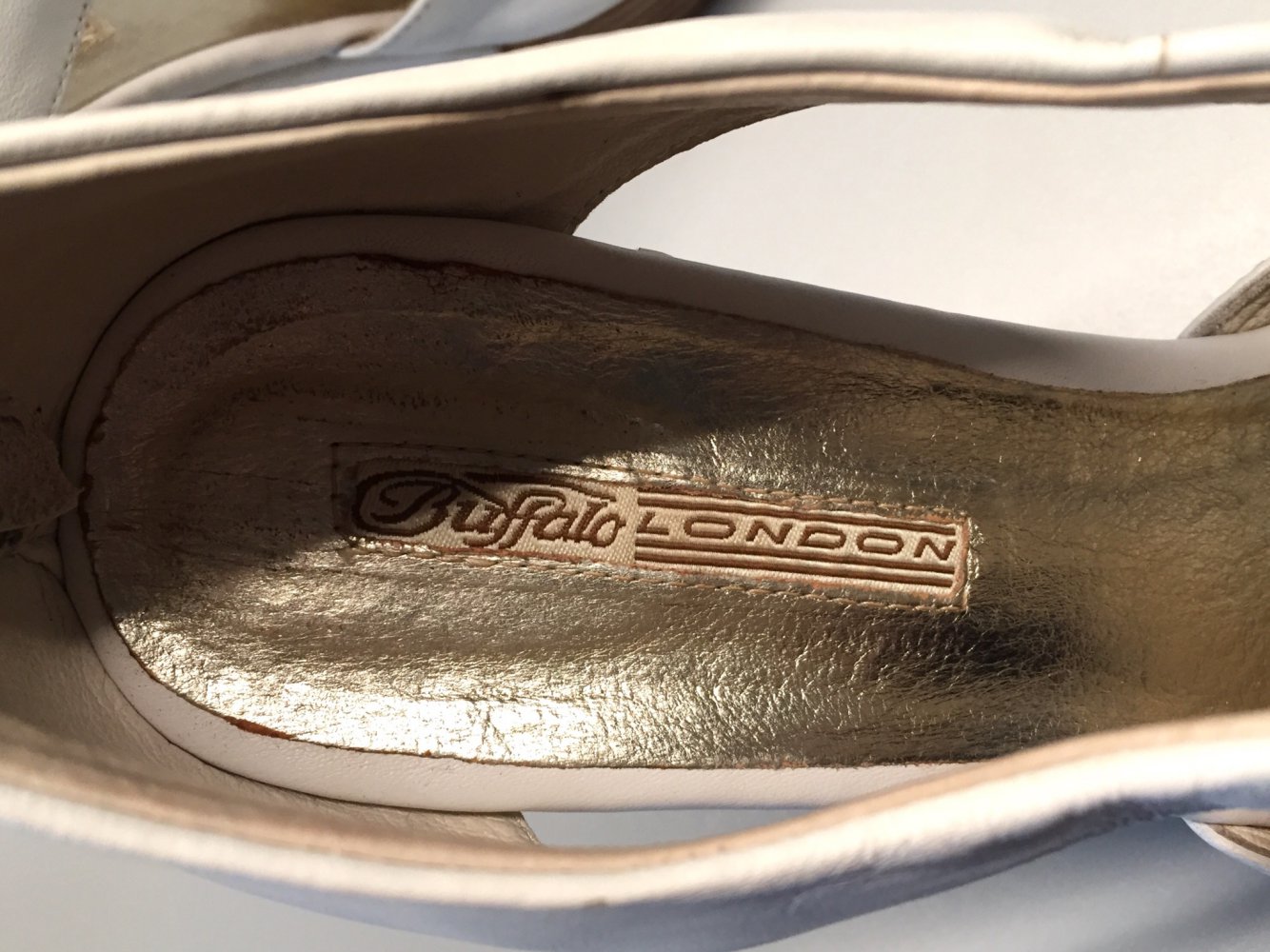 BUFFALO High Heels WEDGES Peeptoes Gr. 40