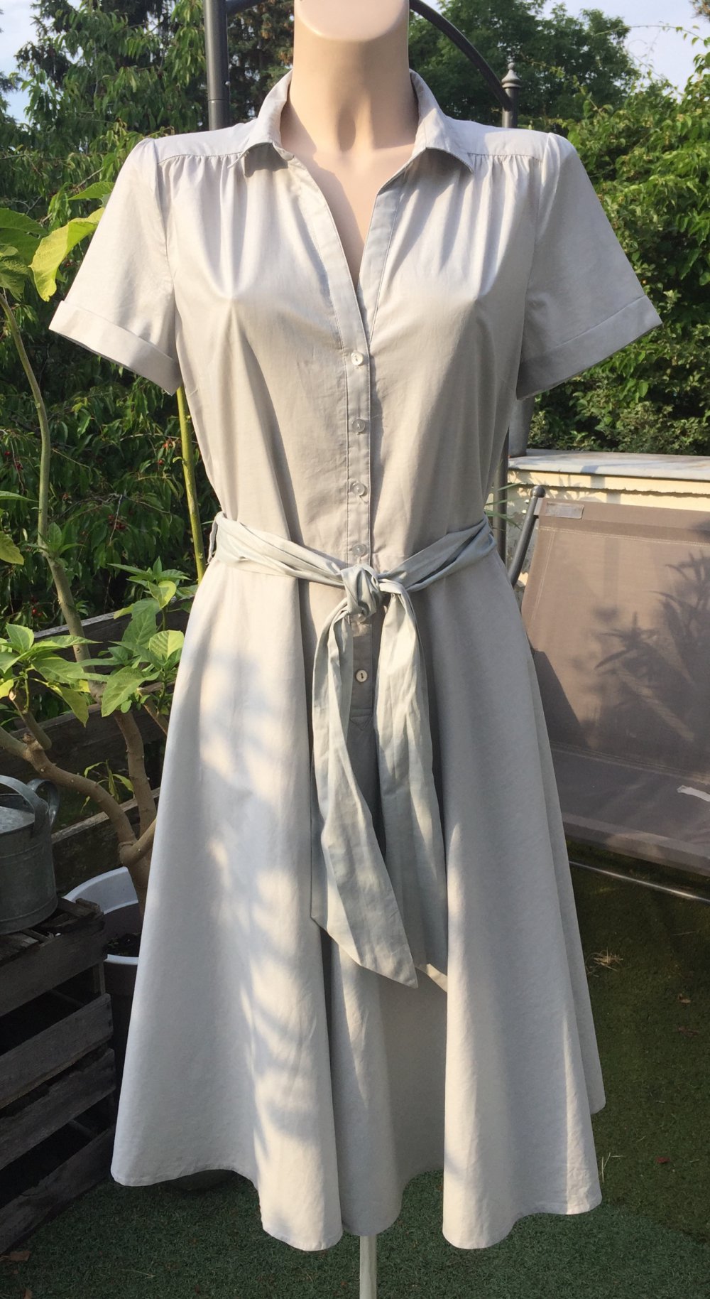NEUw.: H&M KLEID Blusenkleid grau Gr. 40