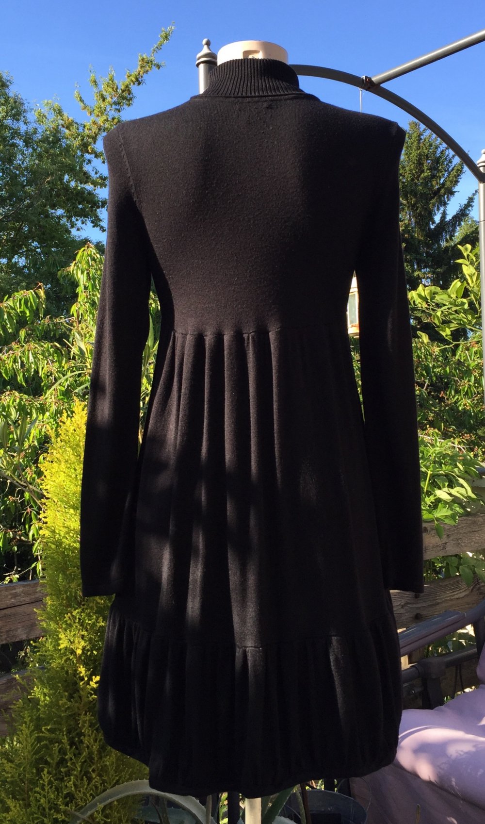 H&M Rolli STRICKKLEID Feinstrick VOALANTS KLEID Stufenrock Gr. M