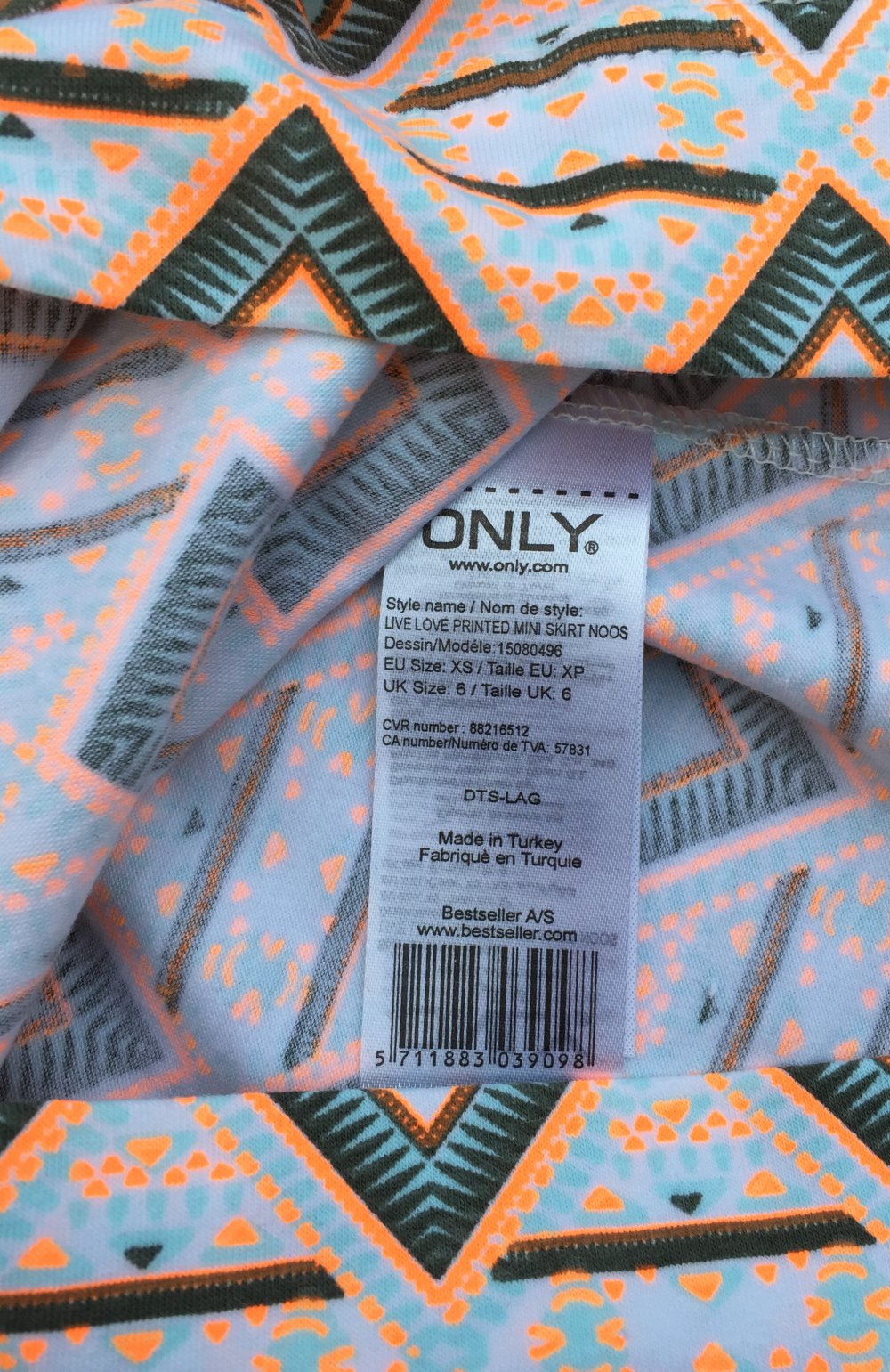 NEU: ONLY Stretchrock ROCK Minirock TUBE Etno NEON Gr. XS