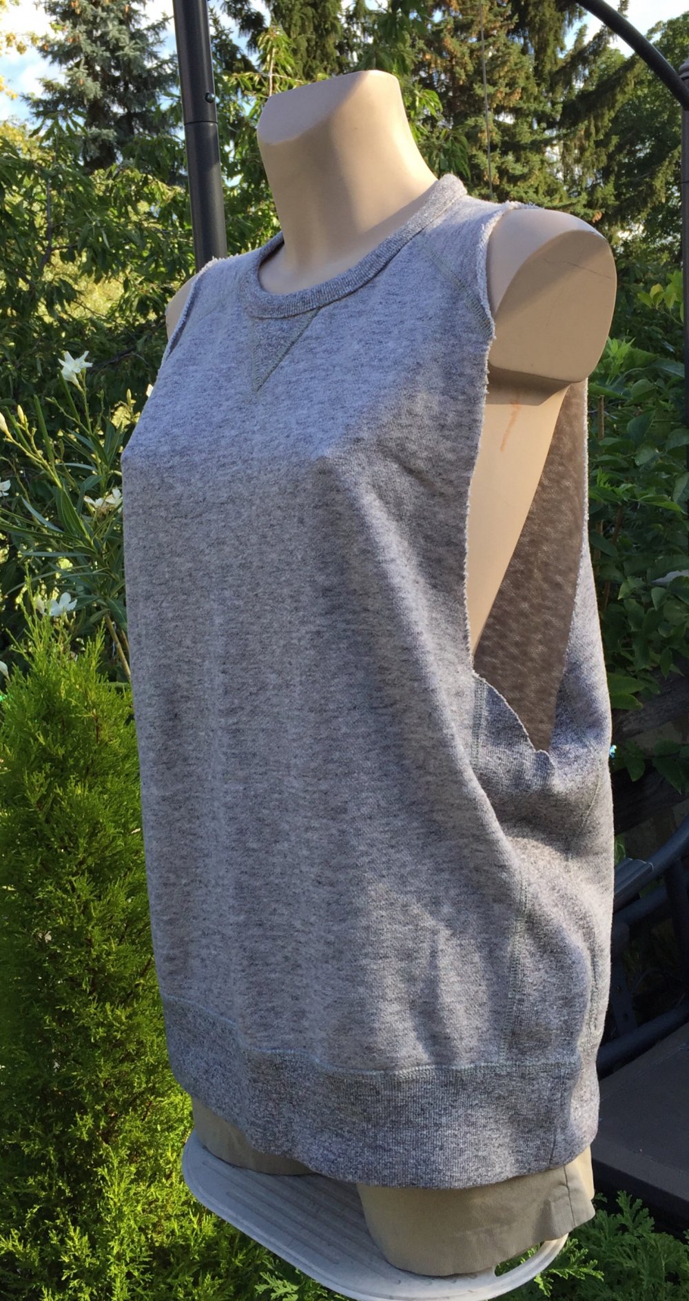 UNIQLO Sweatweste SWEATSHIRT ohne Ärmel