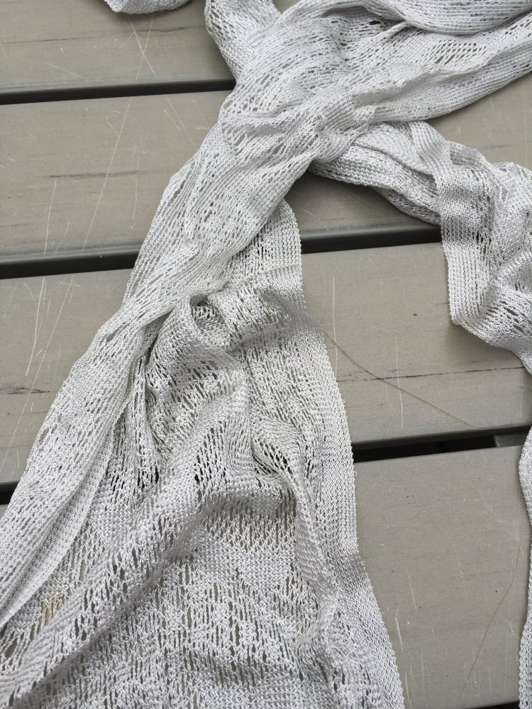 MADELEINE Schal Spitzenschal LACE SCARF