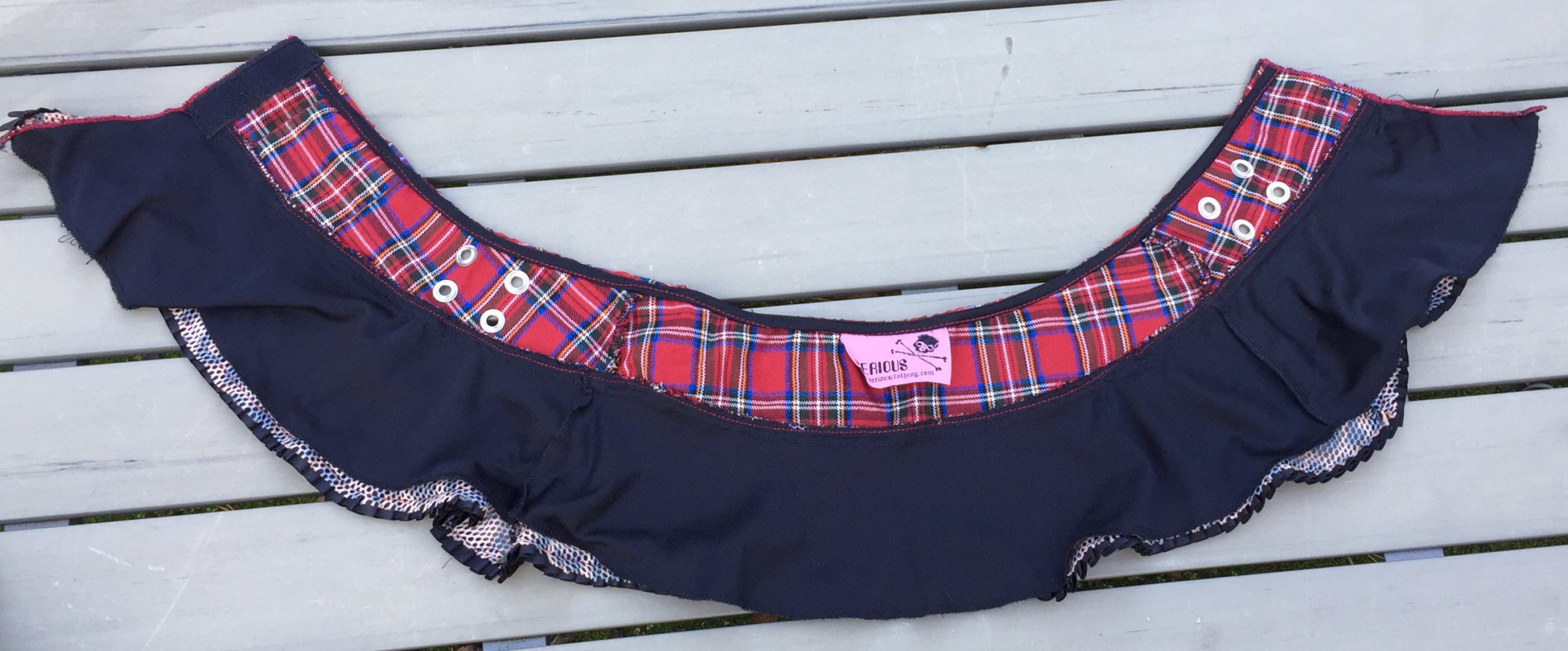 SERIOUS Rockabilly MINIROCK ultrakurz LEO