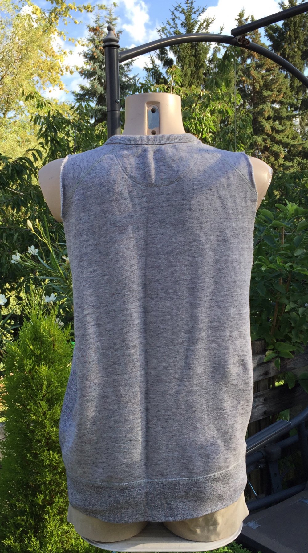 UNIQLO Sweatweste SWEATSHIRT ohne Ärmel