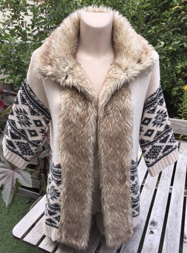 FOREVER 21 Cardigan STRICKMANTEL beige Gr. S