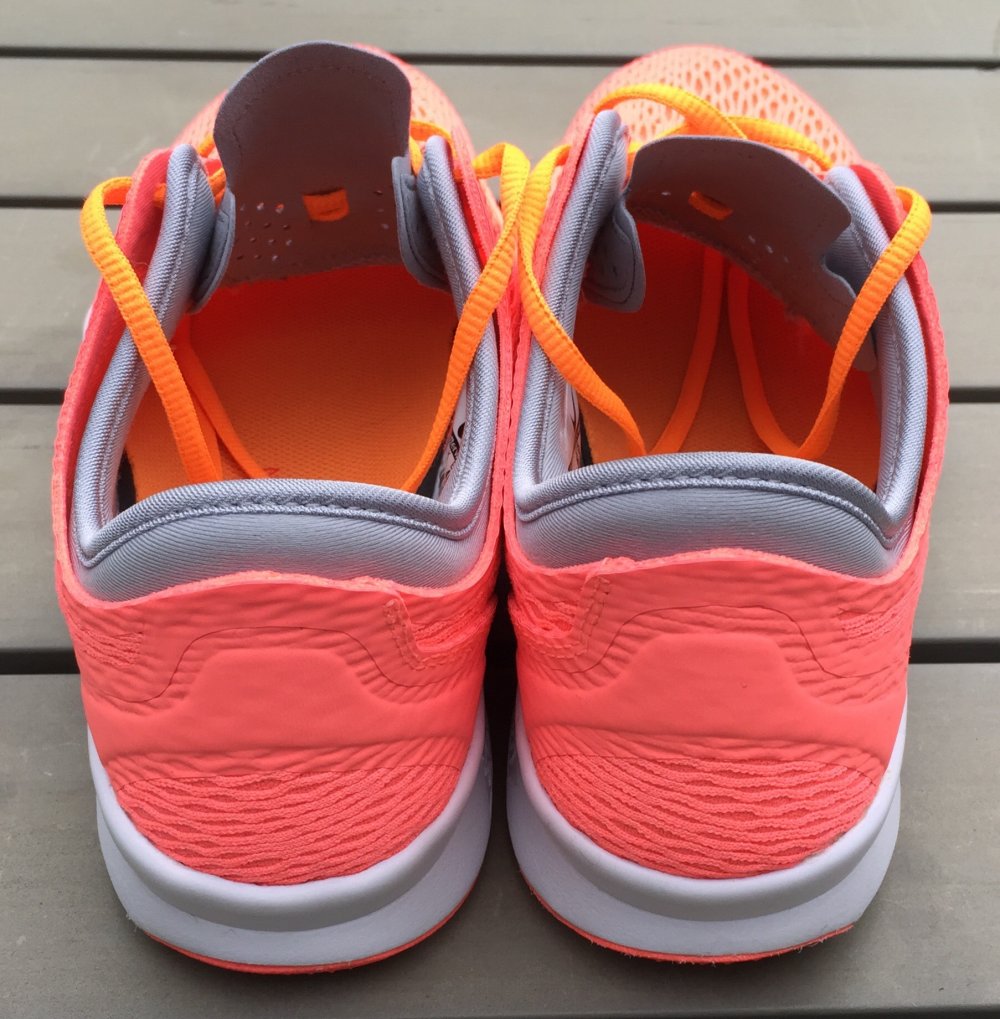 NIKE Zoom Fit SNEAKER Fitness NEON Gr. 40,5
