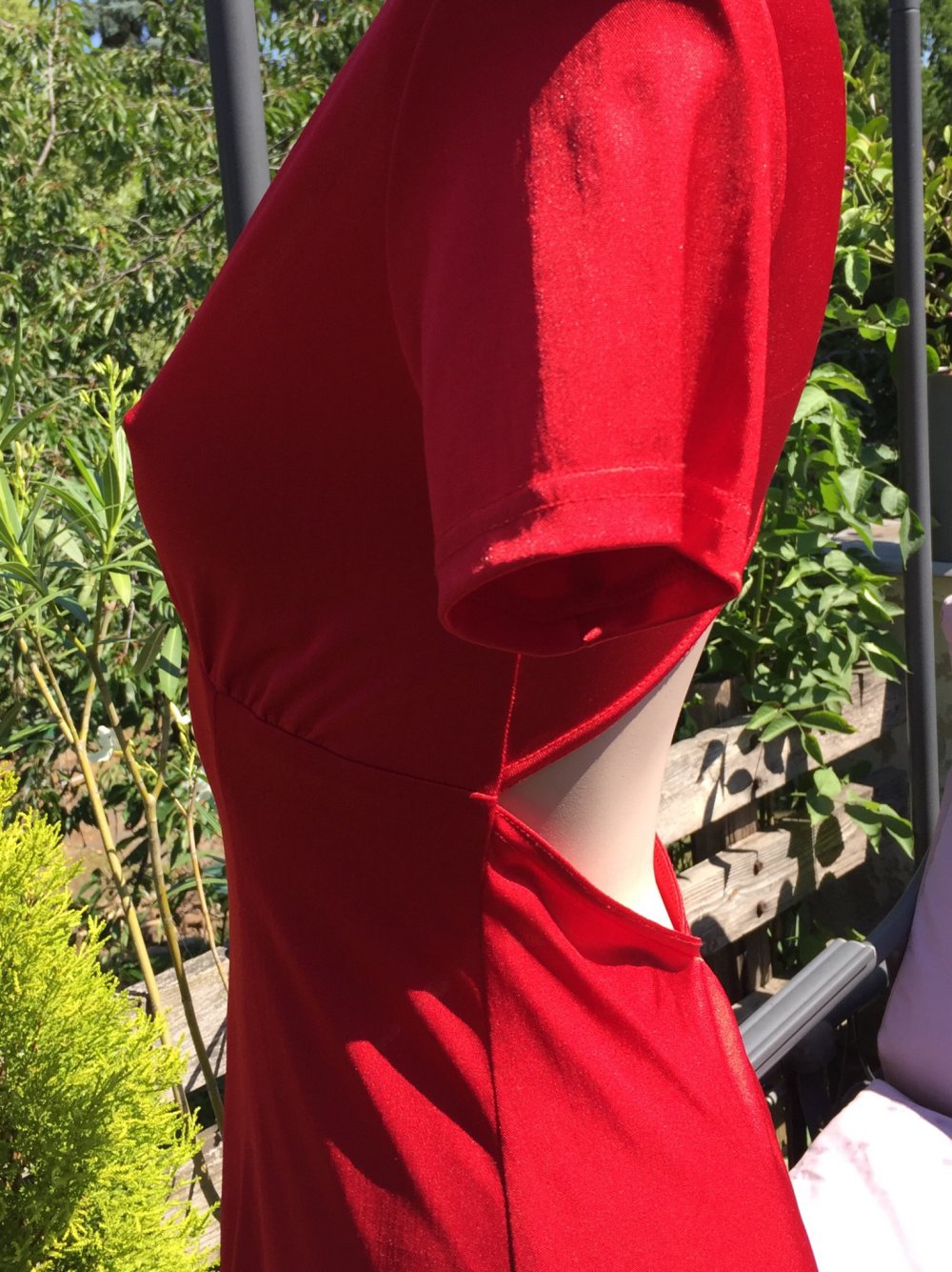 NICOWA Slinky VINTAGE Kleid mit Rücken Decolleté Gr. S