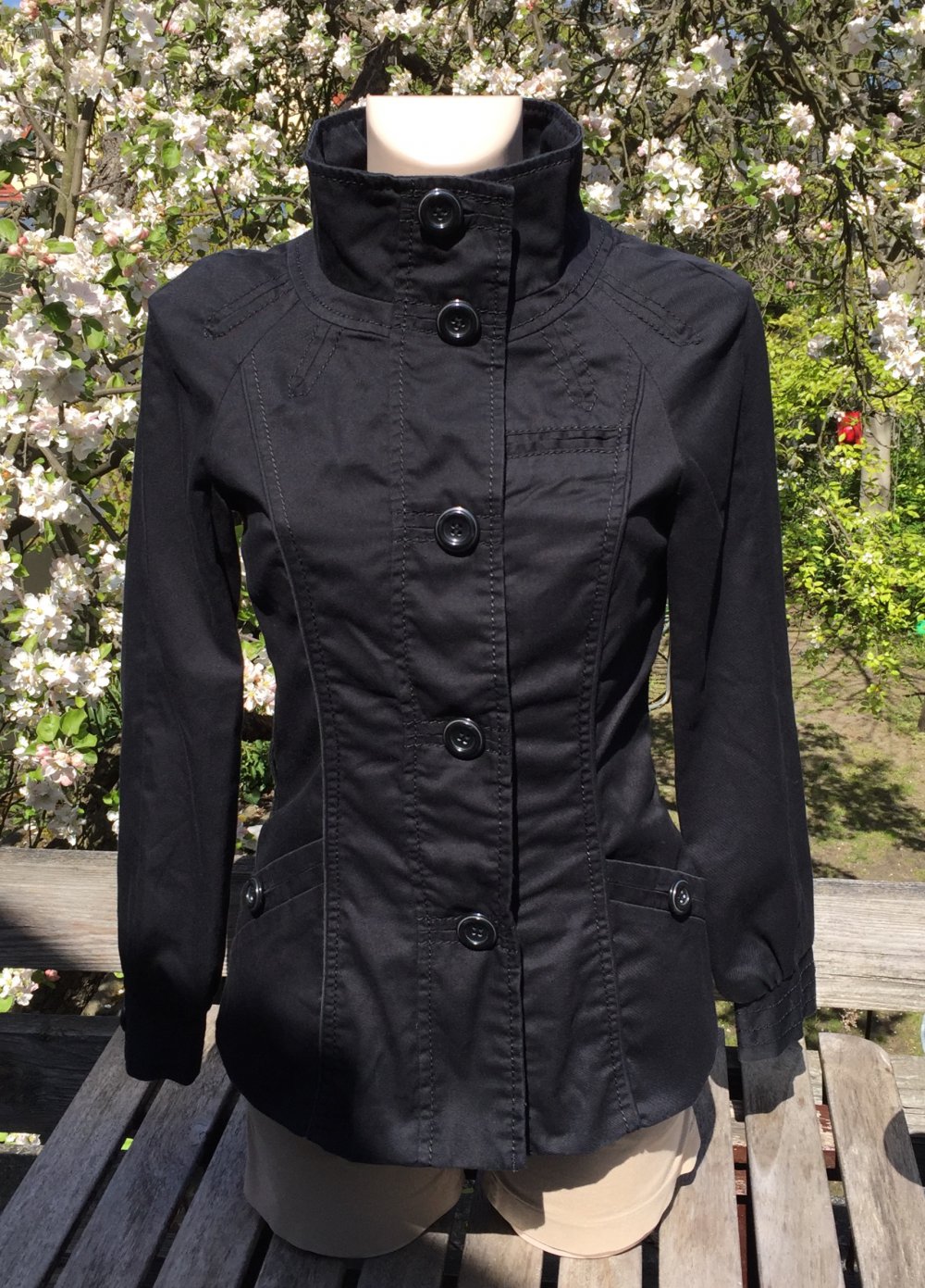 VERO MODA Jacke •Vip Jacket• schwarz Gr. XS